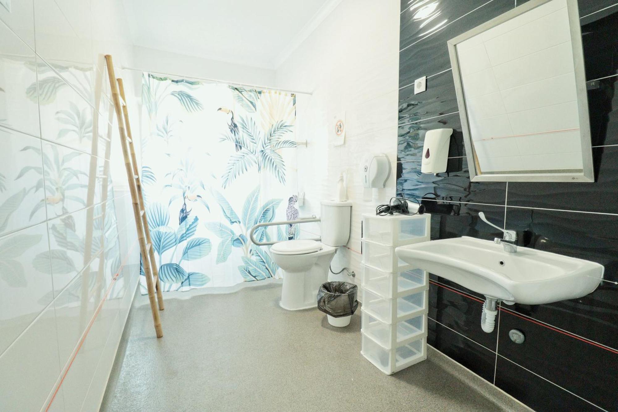 Hostel Jardins De Sao Luis Setubal Luaran gambar