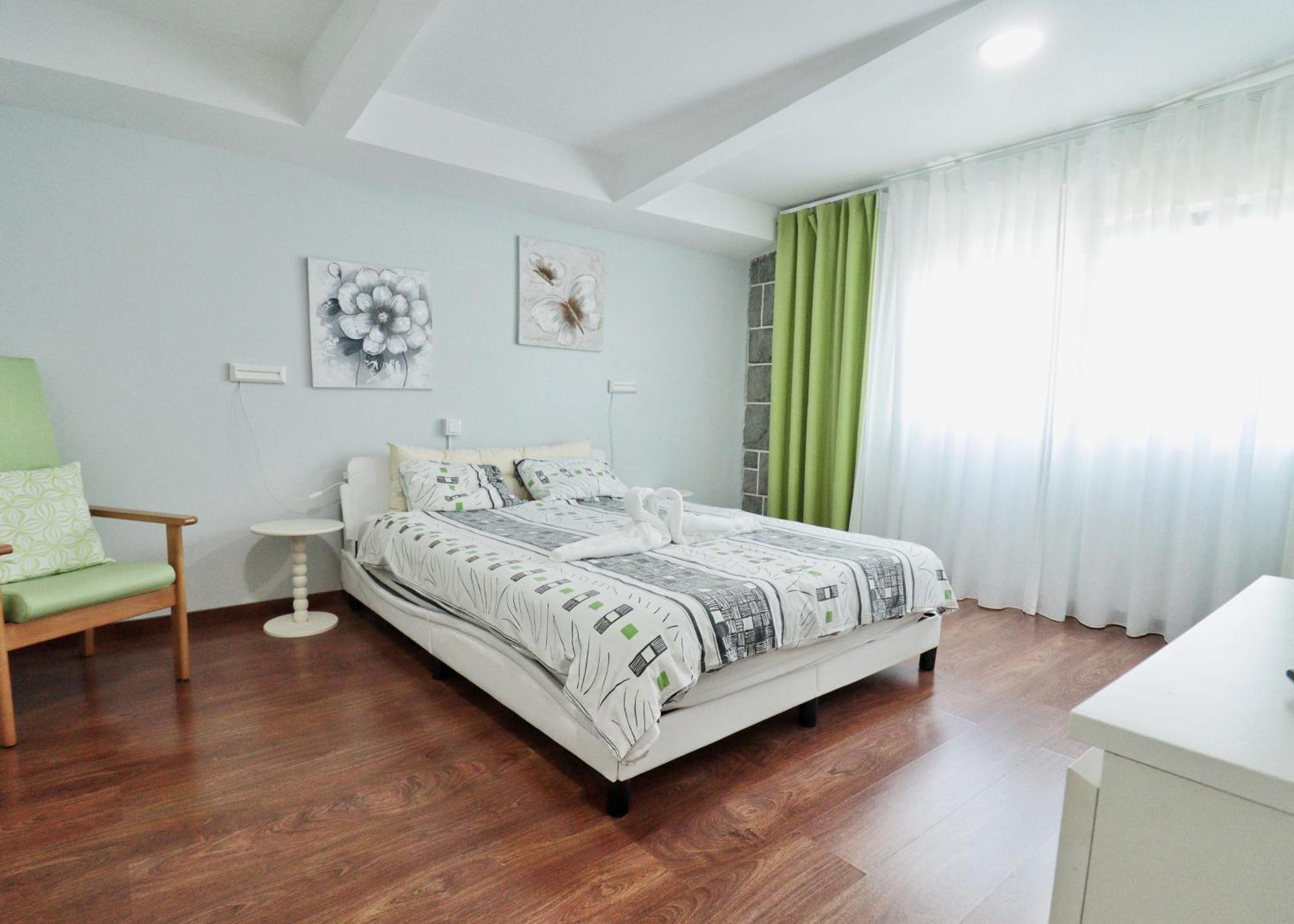 Hostel Jardins De Sao Luis Setubal Luaran gambar