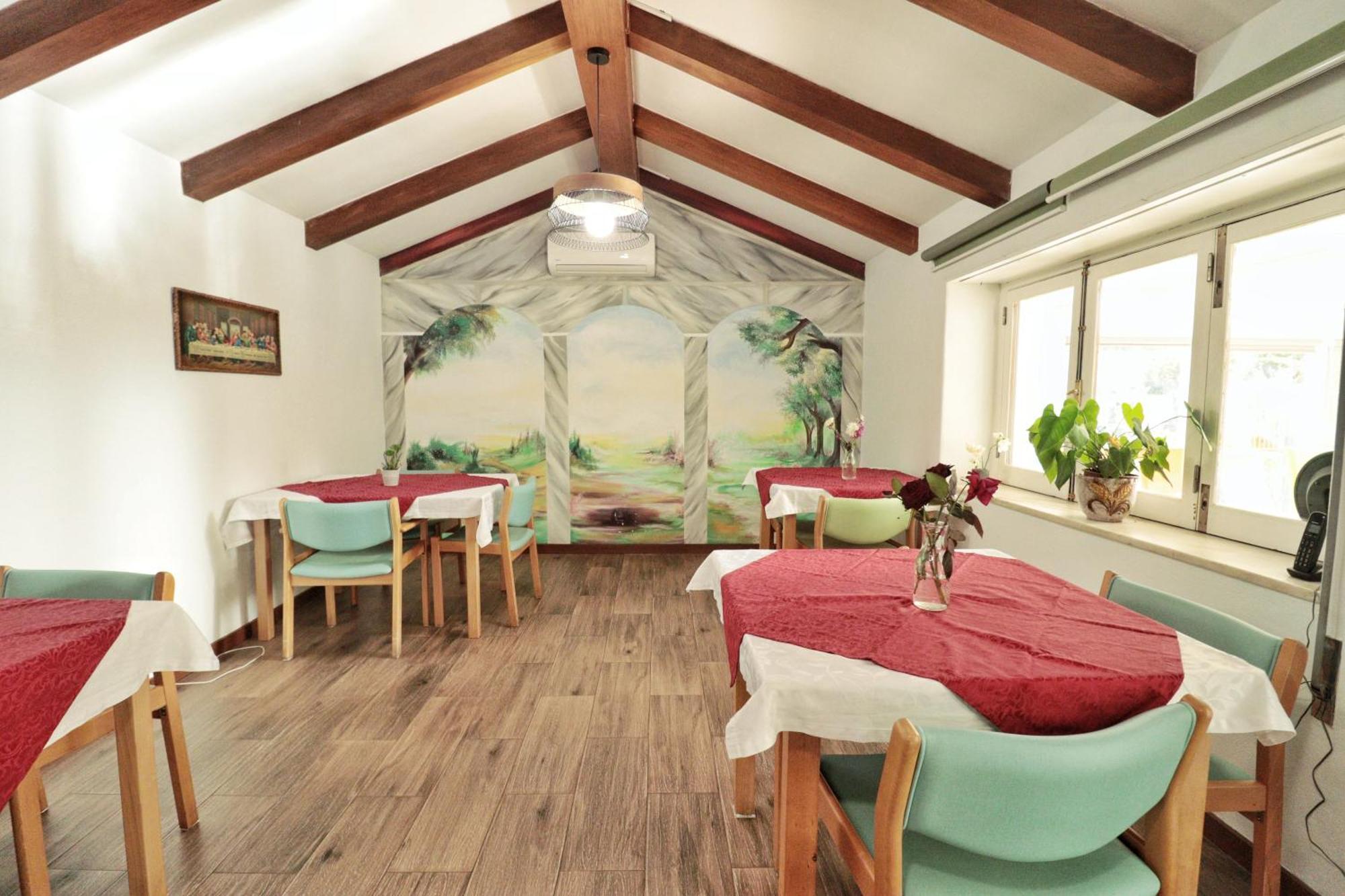 Hostel Jardins De Sao Luis Setubal Luaran gambar