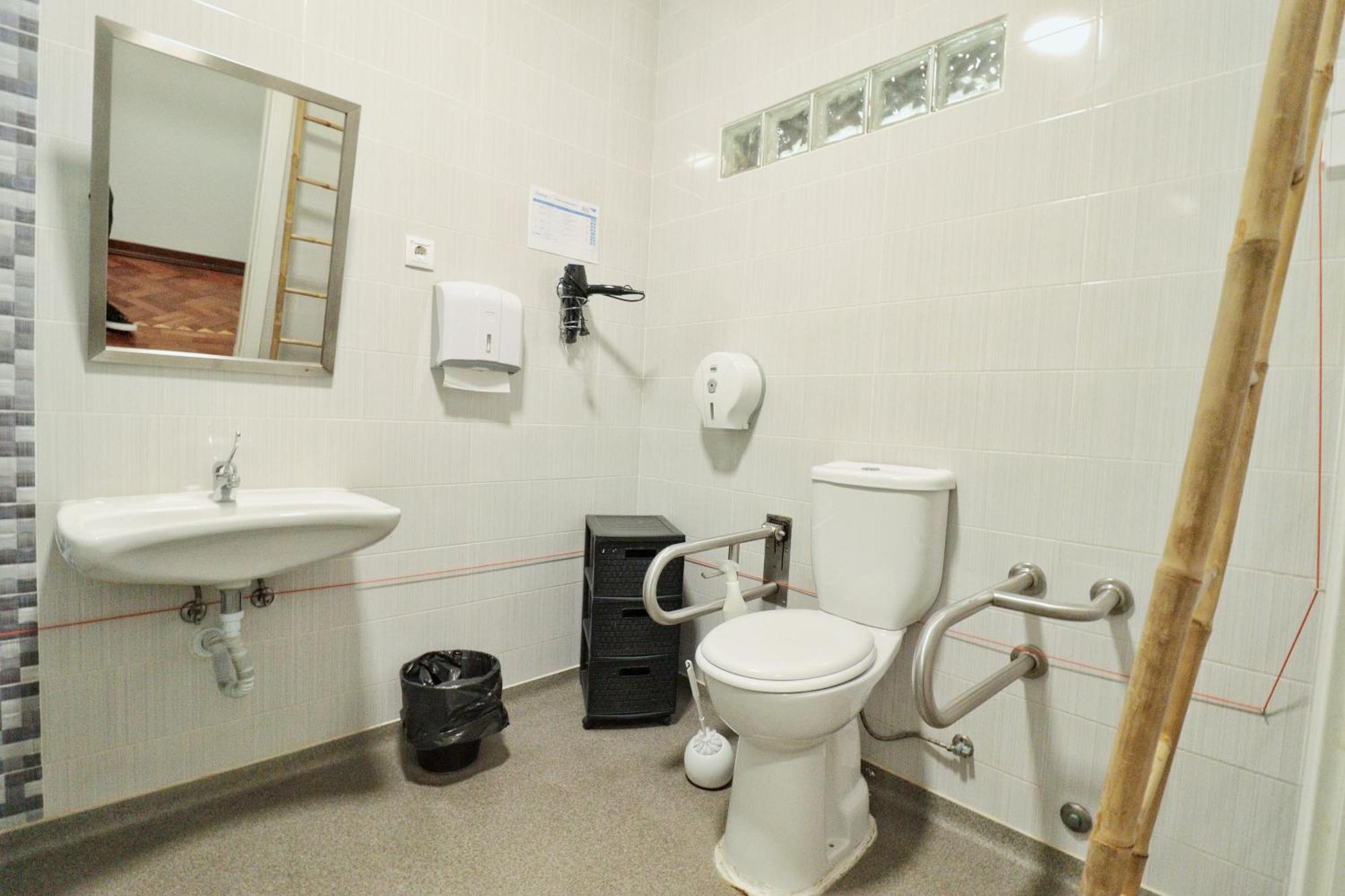 Hostel Jardins De Sao Luis Setubal Luaran gambar